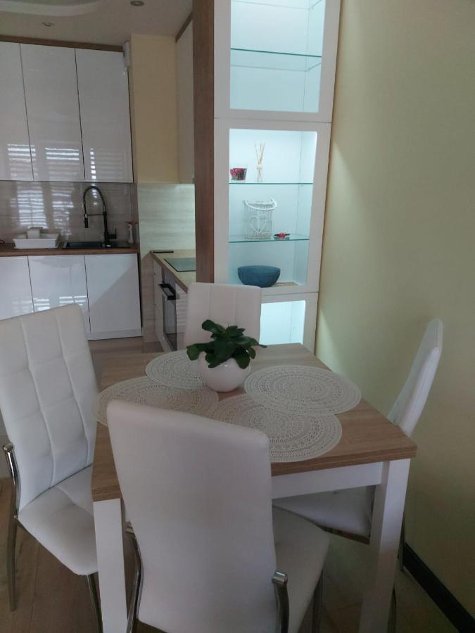 Apartment Kasprowicza 20 + Miejsce Parkingowe W Cenie. *